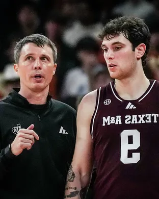Texas A&m Aggies Basketball Branson